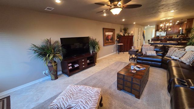 135 Hillview Dr Apt 37, Fairfield Bay, AR 72088