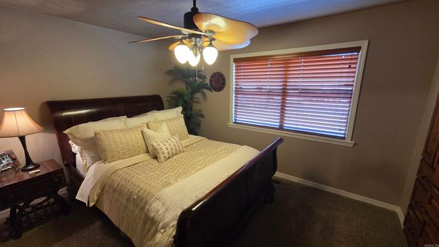 135 Hillview Dr Apt 37, Fairfield Bay, AR 72088