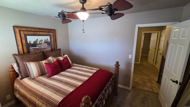 135 Hillview Dr Apt 37, Fairfield Bay, AR 72088