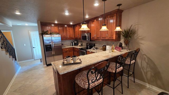 135 Hillview Dr Apt 37, Fairfield Bay, AR 72088