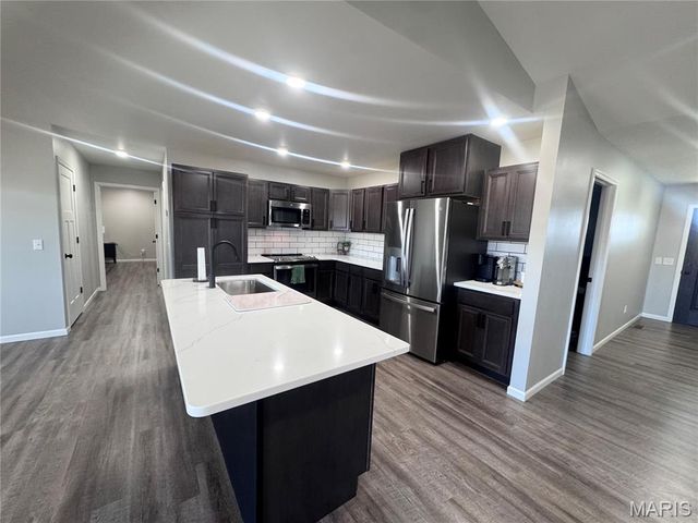 9019 Idell Creek Lane, Hannibal, MO 63401