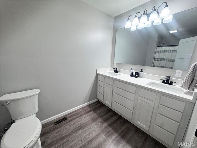 9019 Idell Creek Lane, Hannibal, MO 63401