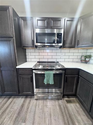 9019 Idell Creek Lane, Hannibal, MO 63401