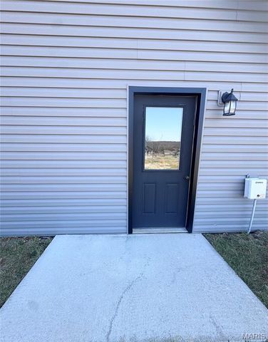 9019 Idell Creek Lane, Hannibal, MO 63401