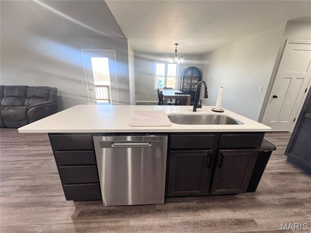 9019 Idell Creek Lane, Hannibal, MO 63401