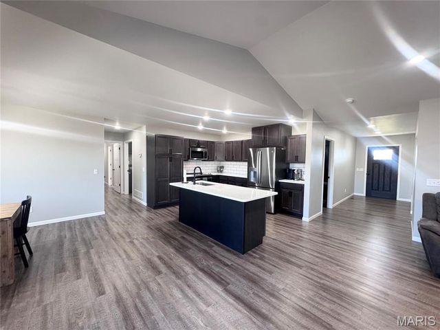 9019 Idell Creek Lane, Hannibal, MO 63401