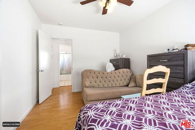 2018 W Glenoaks Boulevard, Glendale, CA 91201
