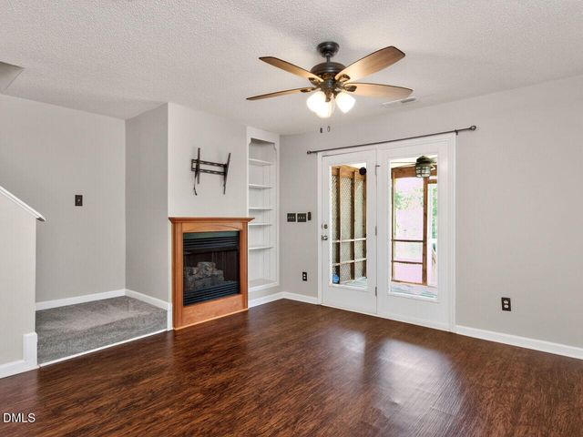5706 Osprey Cove Drive, Raleigh, NC 27604