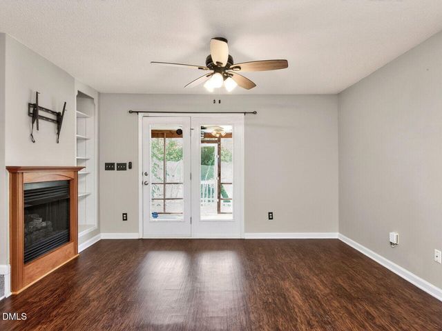 5706 Osprey Cove Drive, Raleigh, NC 27604
