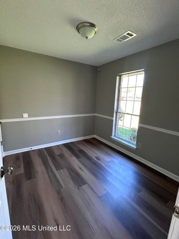 9271 Brooks Drive, Olive Branch, MS 38654