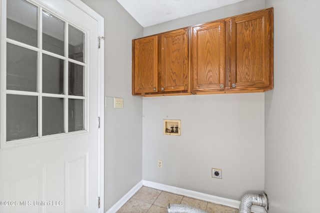 9271 Brooks Drive, Olive Branch, MS 38654