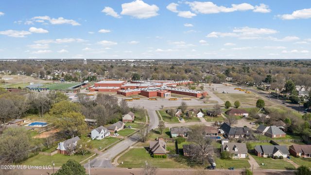 9271 Brooks Drive, Olive Branch, MS 38654