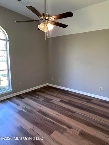 9271 Brooks Drive, Olive Branch, MS 38654