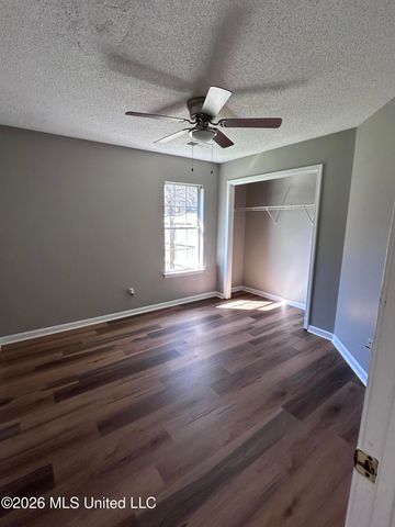 9271 Brooks Drive, Olive Branch, MS 38654