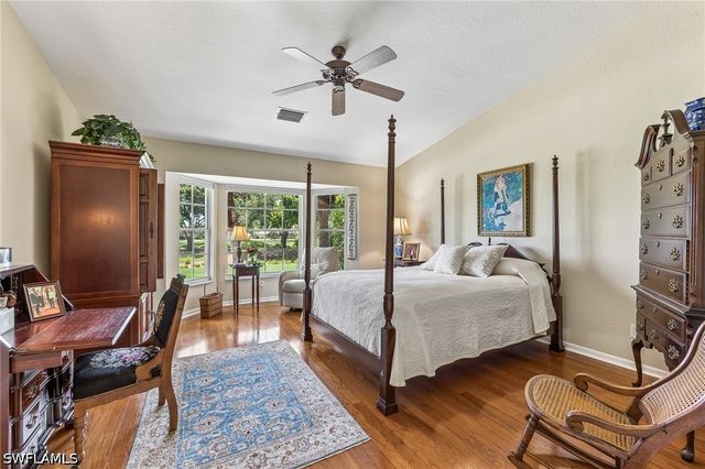 4395 Dover CT 303, Naples, FL 34105