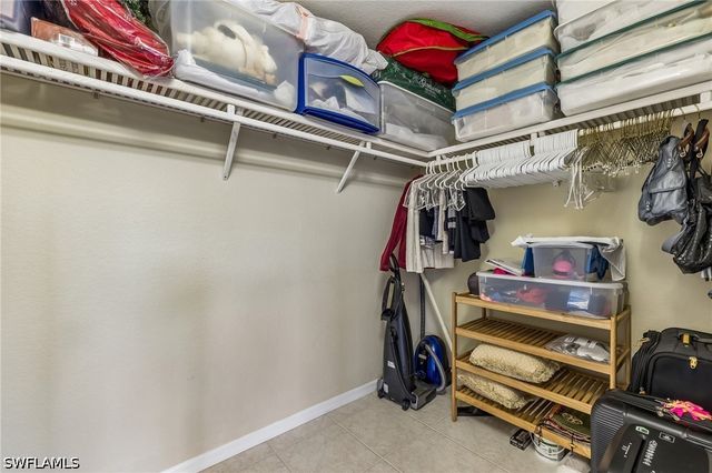 4395 Dover CT 303, Naples, FL 34105