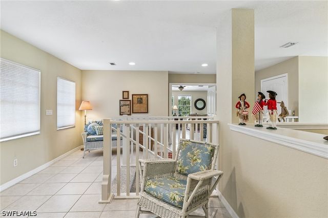 4395 Dover CT 303, Naples, FL 34105