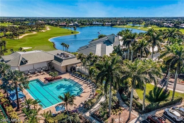 4395 Dover CT 303, Naples, FL 34105