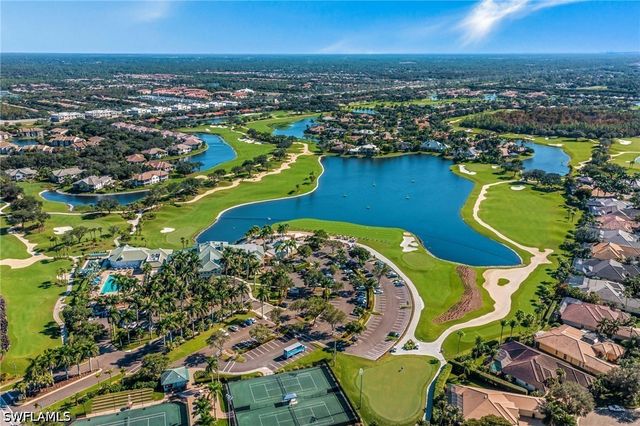 4395 Dover CT 303, Naples, FL 34105