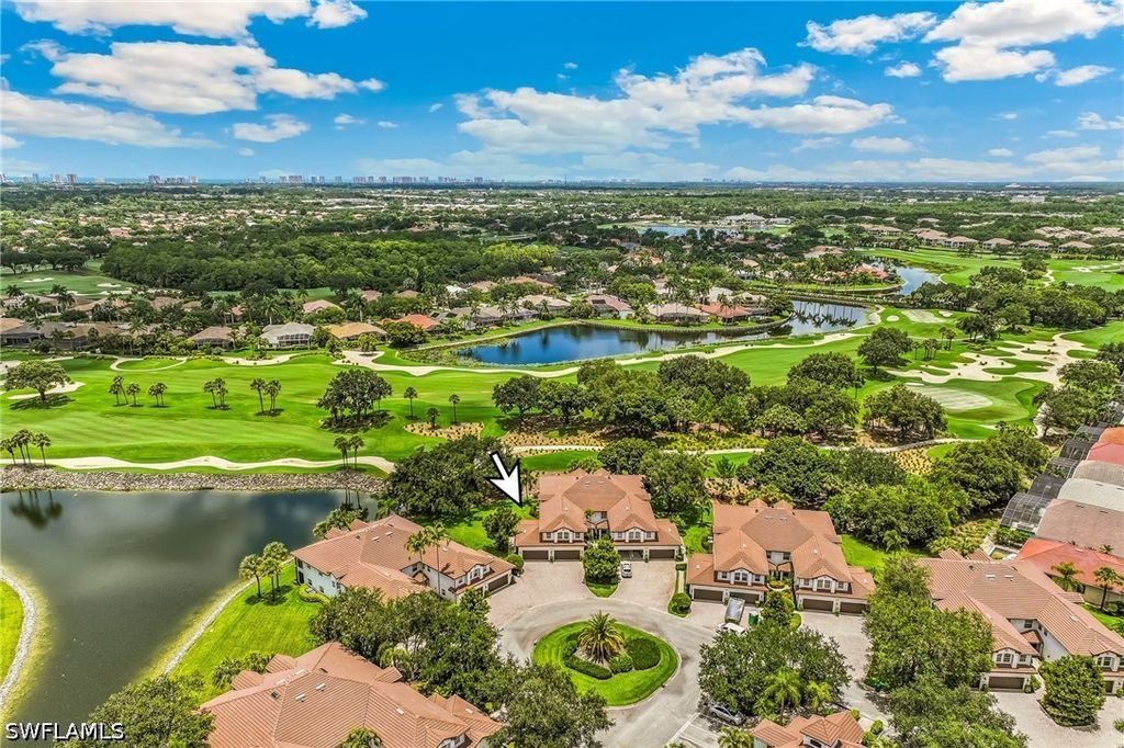 4395 Dover CT 303, Naples, FL 34105