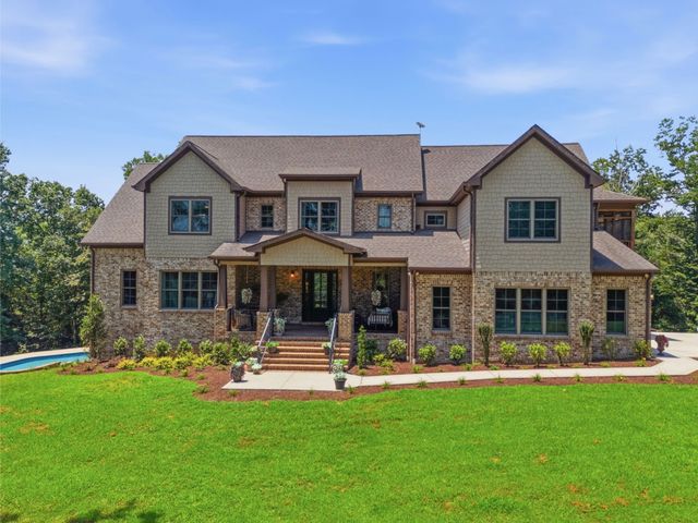 1370 Leatherwood Rd, White Bluff, TN 37187