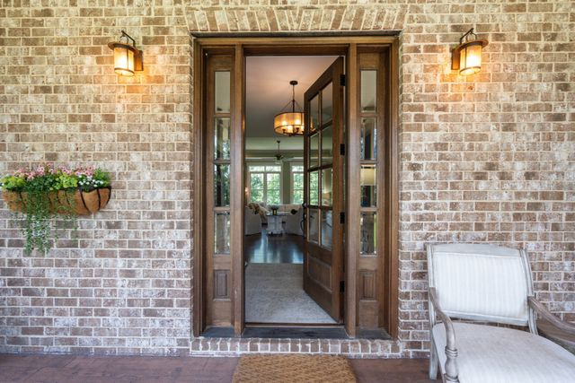 1370 Leatherwood Rd, White Bluff, TN 37187