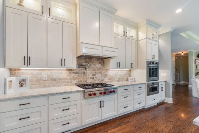 1370 Leatherwood Rd, White Bluff, TN 37187
