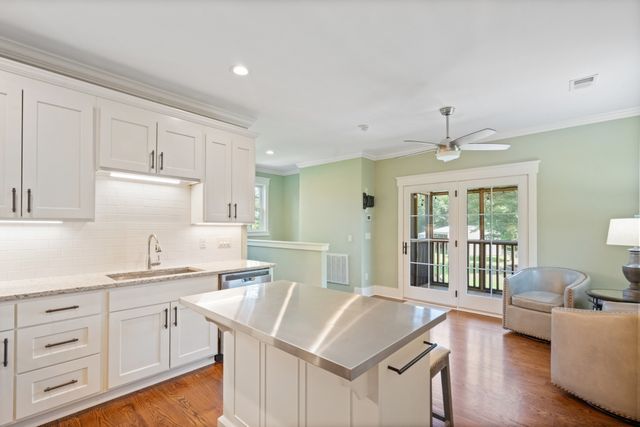 1370 Leatherwood Rd, White Bluff, TN 37187