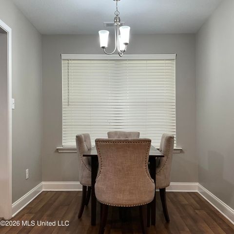 8426 Park, Southaven, MS 38671