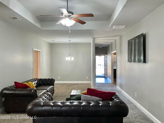 8426 Park, Southaven, MS 38671