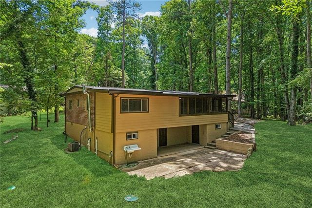 5085 Balus Drive, Gainesville, GA 30504