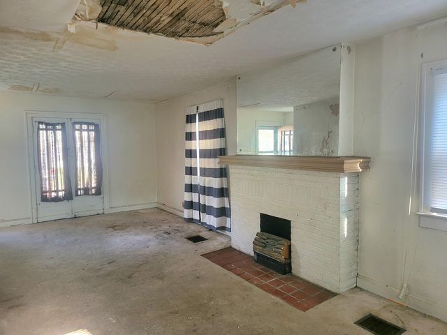 1081 Kelton Avenue, Columbus, OH 43206