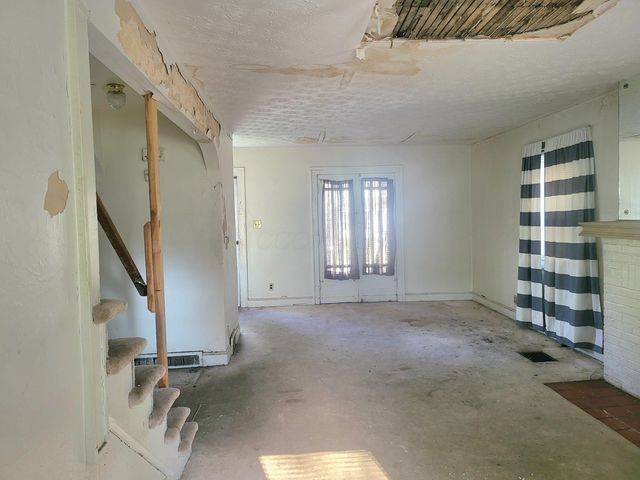 1081 Kelton Avenue, Columbus, OH 43206