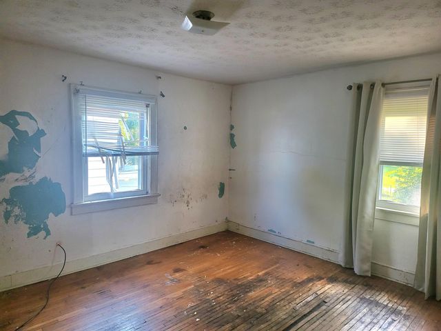 1081 Kelton Avenue, Columbus, OH 43206