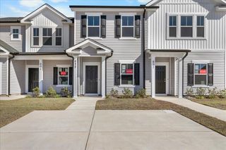 635 Hampton Drive, 4b, North Augusta, SC 29860