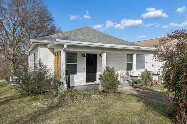 111 E 15th St, Columbia, TN 38401