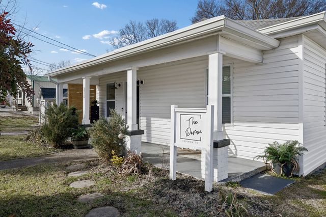 111 E 15th St, Columbia, TN 38401