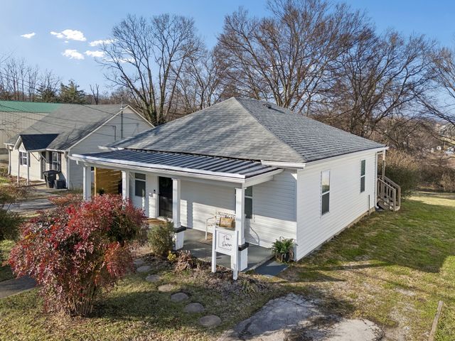 111 E 15th St, Columbia, TN 38401