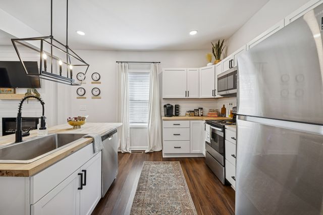 111 E 15th St, Columbia, TN 38401