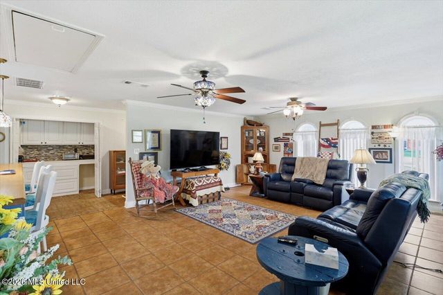 108 Pinehaven Place, Clinton, MS 39056