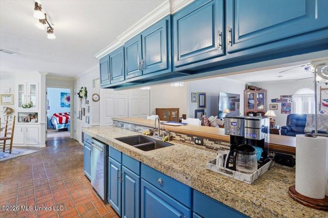 108 Pinehaven Place, Clinton, MS 39056