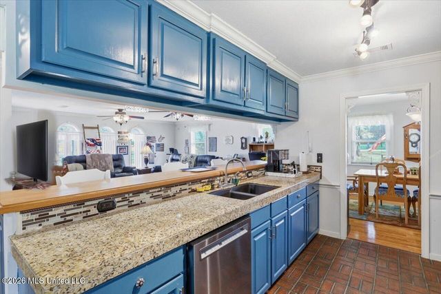 108 Pinehaven Place, Clinton, MS 39056