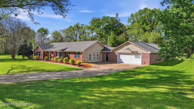 108 Pinehaven Place, Clinton, MS 39056
