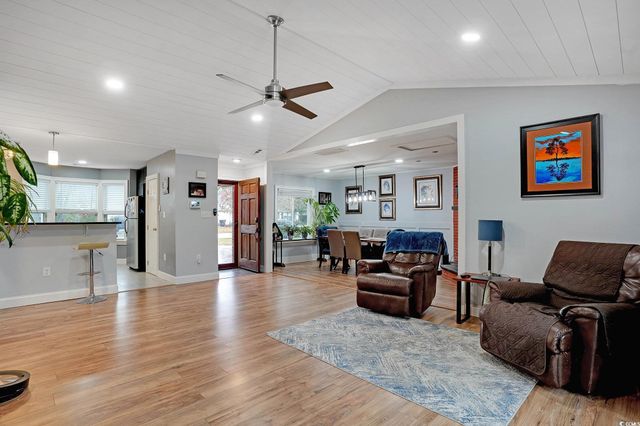 9736 Kings Grant Dr., Murrells Inlet, SC 29576