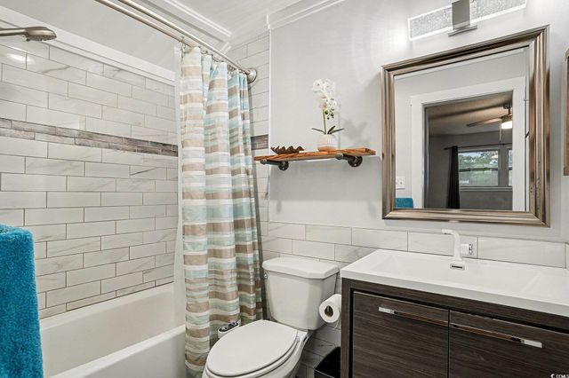 9736 Kings Grant Dr., Murrells Inlet, SC 29576