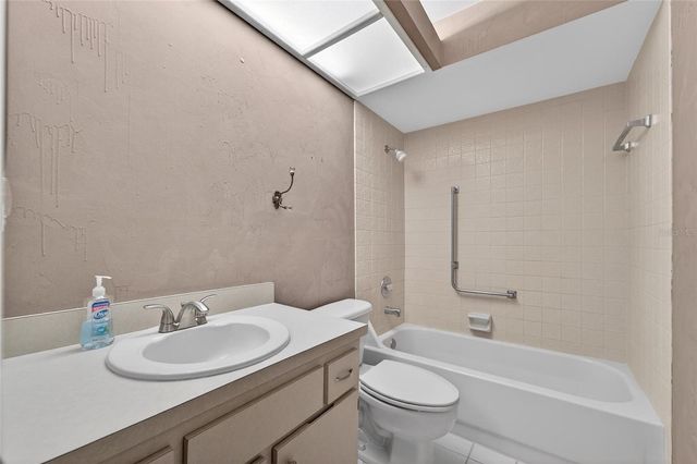 2854 WHITEHALL DRIVE, Palm Harbor, FL 34684