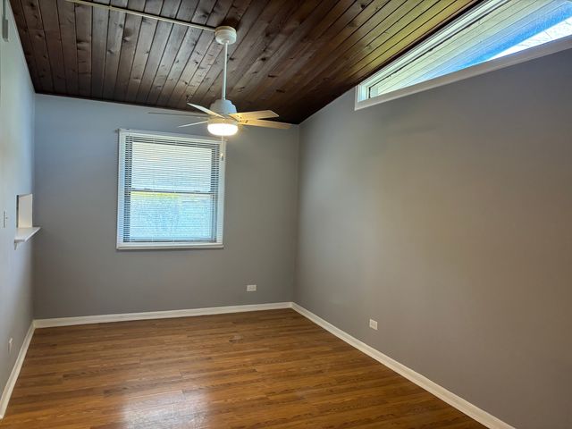 22535 Ridgeway Avenue, Richton Park, IL 60471