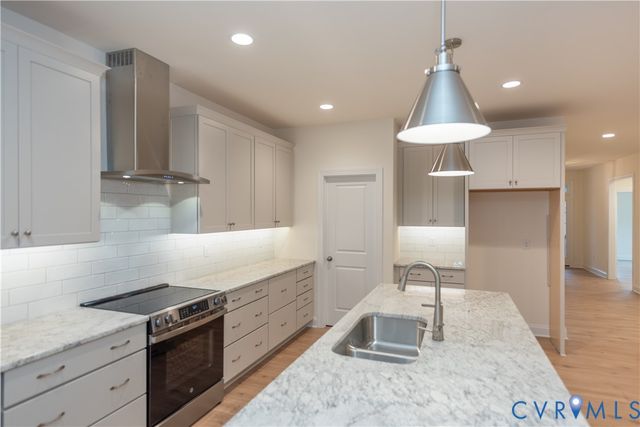 4929 Little Henry Ln, Henrico, VA 23059