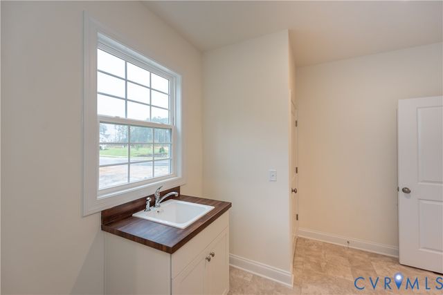 4929 Little Henry Ln, Henrico, VA 23059