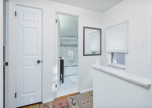2211 Lucina Ave, Overbrook, PA 15210